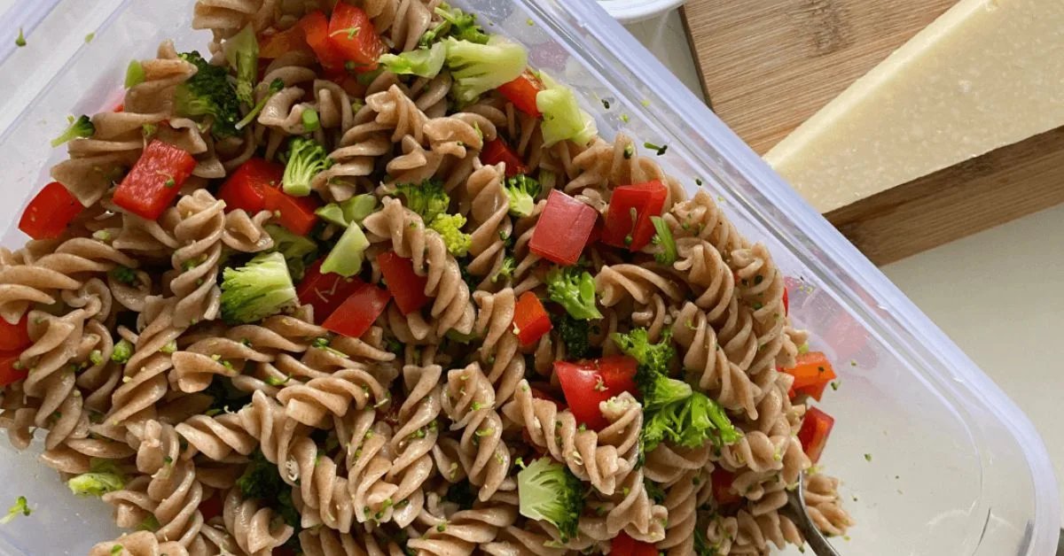 Leckerer Nudelsalat für unterwegs