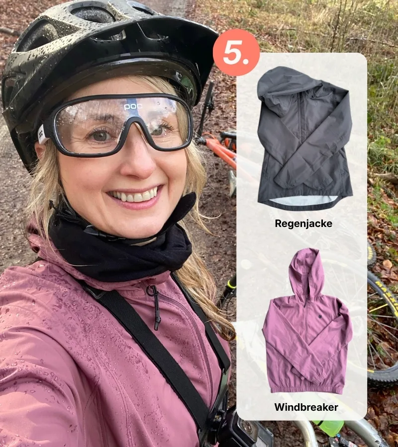 Vanessa trägt ihre Mountainbike Regenjacke