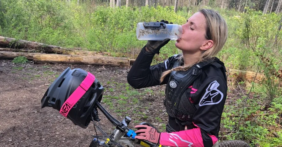 Trinken beim Mountainbiken